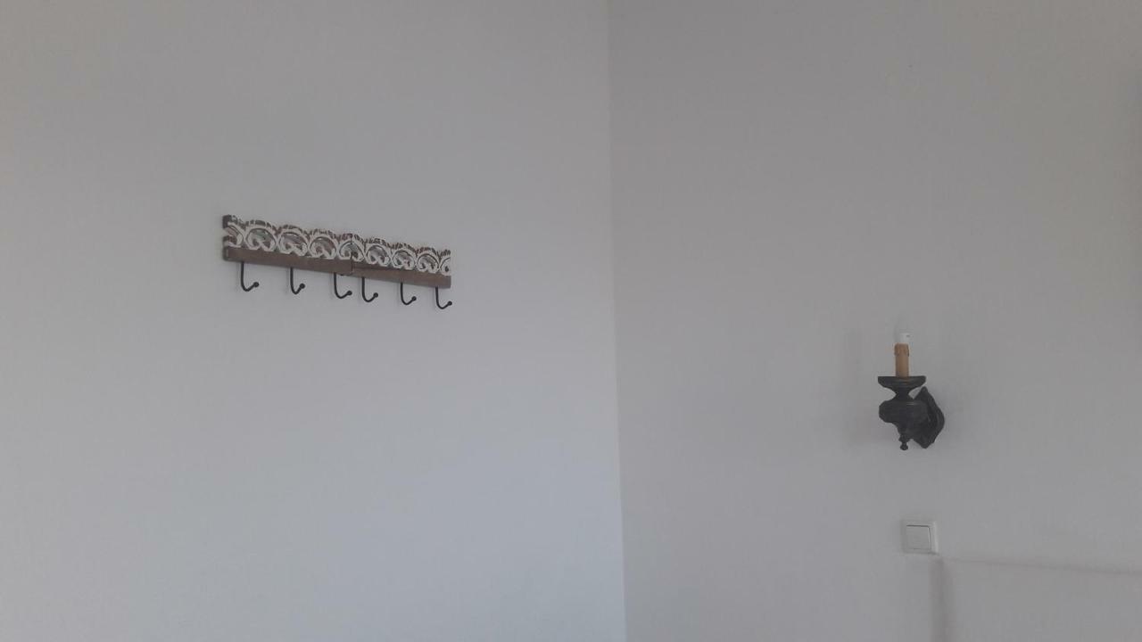 Pavlos Rooms Livadia  ภายนอก รูปภาพ