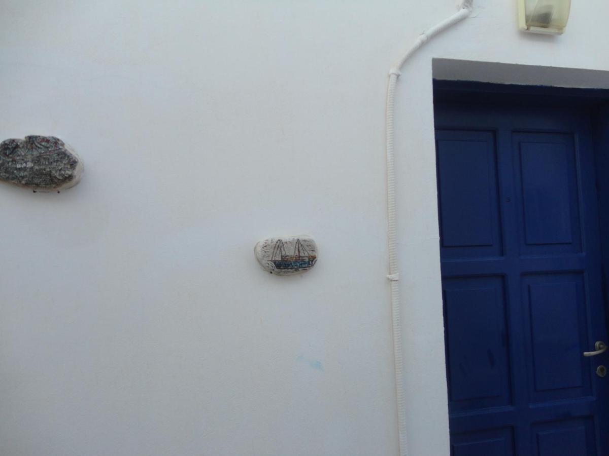 Pavlos Rooms Livadia  ภายนอก รูปภาพ